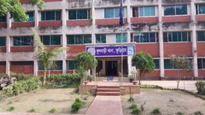 কম খরচে ভ্রমণের জন্য বাজেট ট্রাভেলিংয়ের কিছু স্মার্ট টিপস