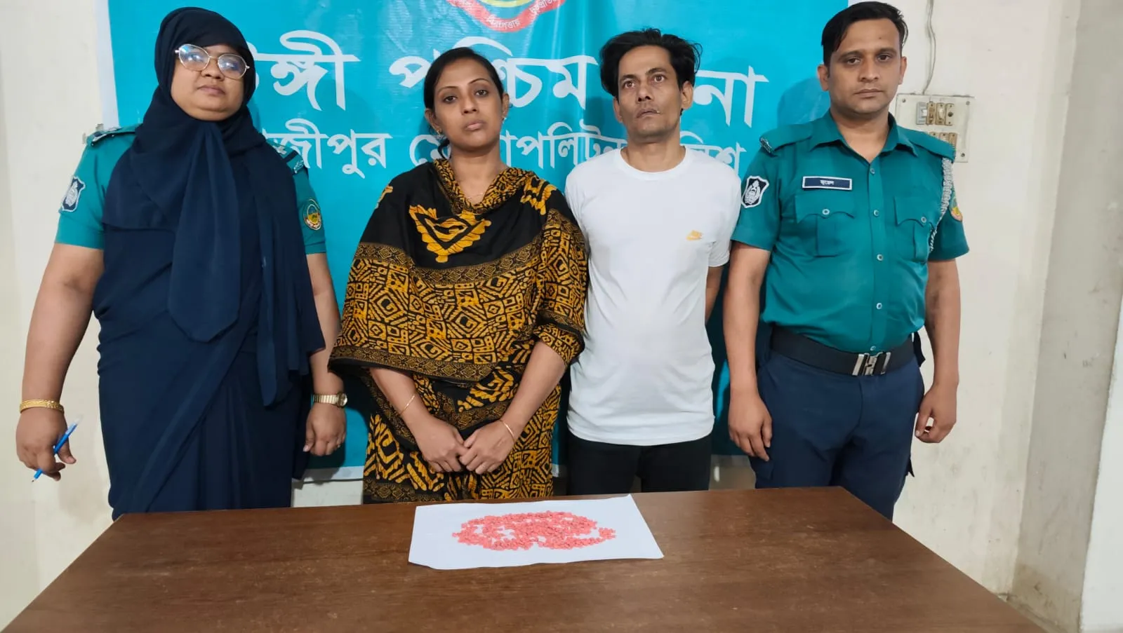 কর্মক্ষেত্রে মানসিক চাপ কমানোর জাদুকরী ও সহজ কিছু কৌশল