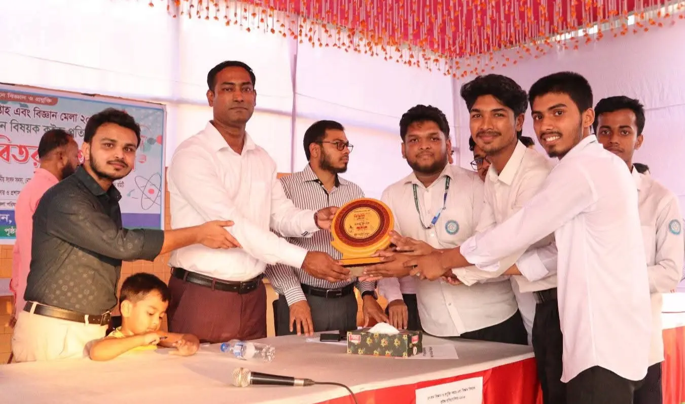 রাজনৈতিক দলগুলোর মধ্যে নতুন জোট গঠনের জোর গুঞ্জন